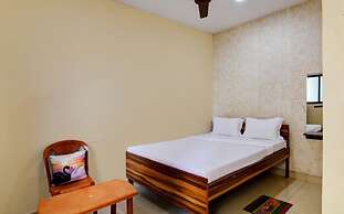 Goroomgo Ambica Plaza Bhadrak