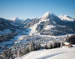 Apartment in Tyrol Near Waterpark
