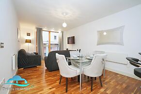 Spacious City Centre Apartment
