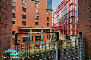 Spacious City Centre Apartment