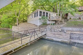 Pet-friendly Cabin w/ Dock & Lake Views in Edwards