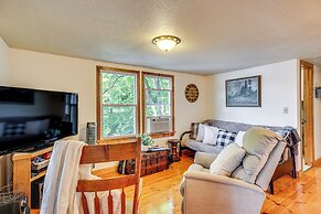 Pet-friendly Cabin w/ Dock & Lake Views in Edwards