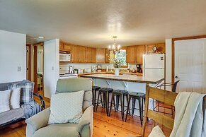 Pet-friendly Cabin w/ Dock & Lake Views in Edwards