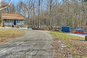 Steps to Brant Lake: Mountain-view Hideaway!