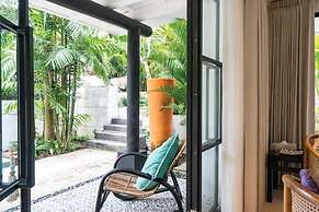 Martini Suites & Villa