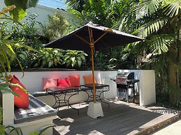 Martini Suites & Villa