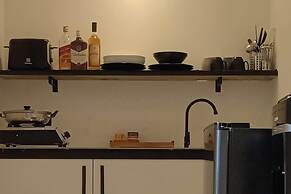 Martini Suites & Villa