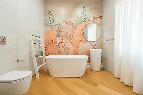 Aristocrat Chiaia Bridge