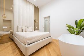 Aristocrat Chiaia Bridge