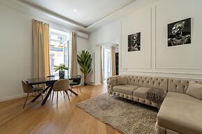 Aristocrat Chiaia Bridge