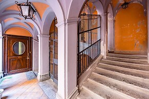Palazzo Loffredo by Napoliapartments