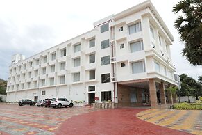 Ellora Hotel