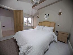 Norfolk Oasis - Modern 2-bed Apartment