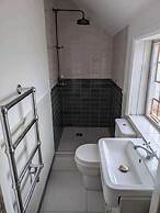 Norfolk Oasis - Modern 2-bed Apartment