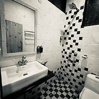 Divine Inn Hotel Rajouri Gardan