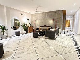 Divine Inn Hotel Rajouri Gardan