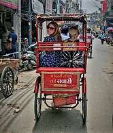 Divine Inn Hotel Rajouri Gardan