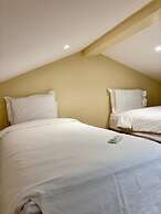 The Palm Trees Restaurant and Rooms