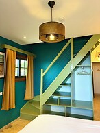 The Palm Trees Restaurant and Rooms