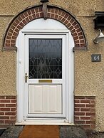 Oxford Villa - 4 Bedrooms 5 Beds Sleep 8