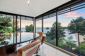 Cozy Suite - Ocean View & Private Beach