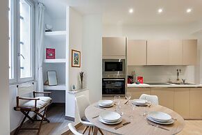 Brignole de Ferrari Refined Home