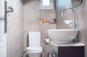 Designer s Apartment in Galatsi Area