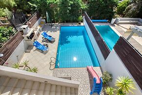 Saronida Hills Private Pool