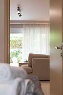 The Garden House at Alimos