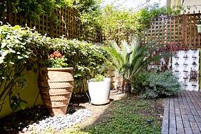 The Garden House at Alimos