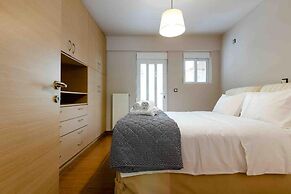 The Garden House at Alimos