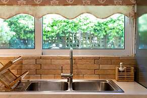 The Garden House at Alimos