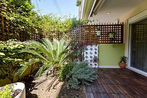 The Garden House at Alimos