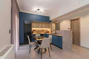 Blue Pearl at Glufada sea Side