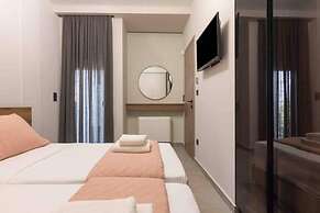 Blue Pearl at Glufada sea Side