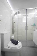 Alkuoni lux Flat at P Faliro