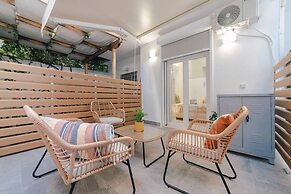 Small and Cozy Studio