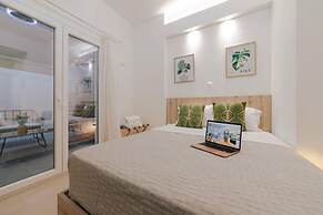 Small and Cozy Studio