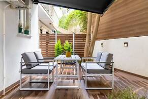 Backyard Modern House Nea Smyrni