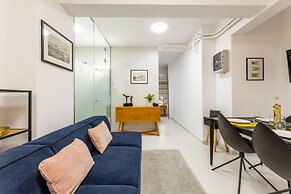 Backyard Modern House Nea Smyrni