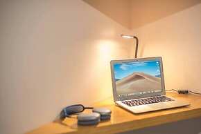 Central Athens Jewel