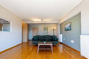 Petralona Dazzling top Floor 2BD AP