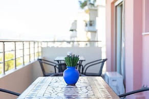 Petralona Dazzling top Floor 2BD AP