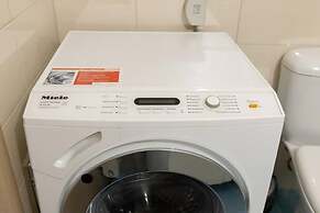 Petralona Dazzling top Floor 2BD AP