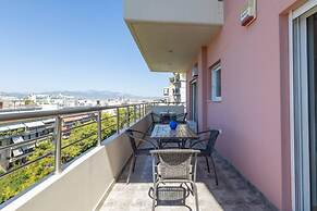 Petralona Dazzling top Floor 2BD AP