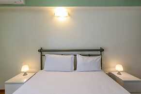 Petralona Dazzling top Floor 2BD AP