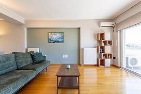 Petralona Dazzling top Floor 2BD AP