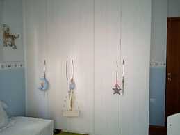 ONE Block From the sea Family House at Floisvos