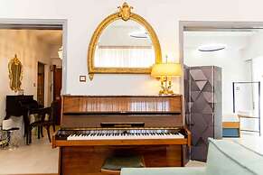 Luxury Flat at Archaeological Museum