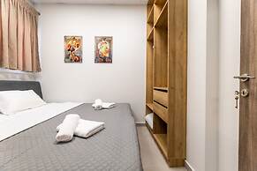 Euphoria Apartment in Nea Ionia